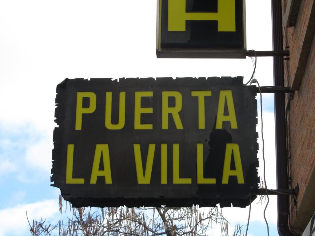 Puerta La Gasthuis 2*